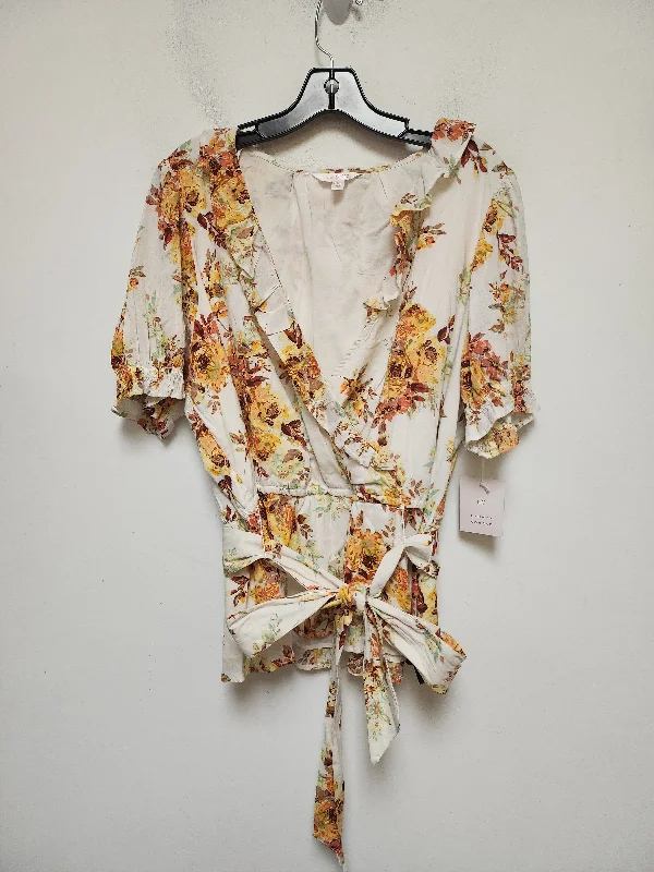 Top Short Sleeve By Lc Lauren Conrad In Floral Print, Size: Xxl